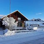 Naturnahe Familienwohnung Ruschegg