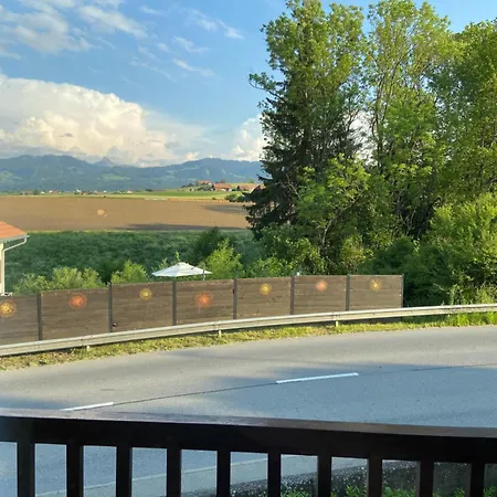 Naturnahe Familienwohnung *