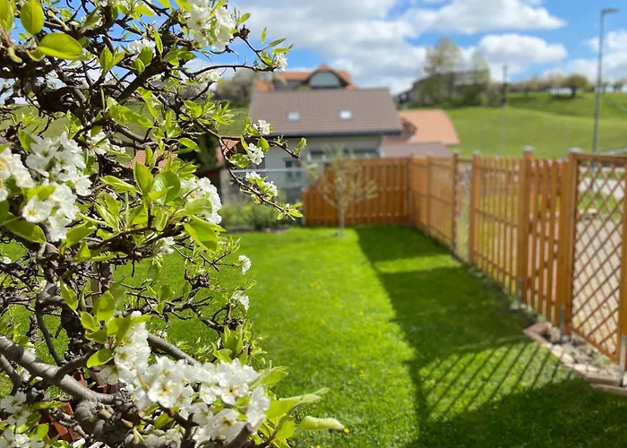 Naturnahe Familienwohnung * Ruschegg